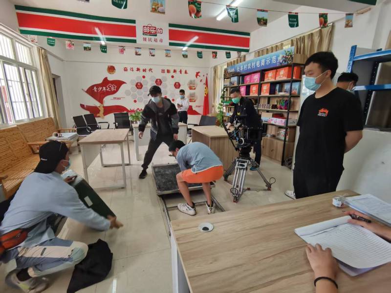 追星女孩心理学分析报告：甘肃广告片拍摄公司揭秘饭圈应援式传播逻辑